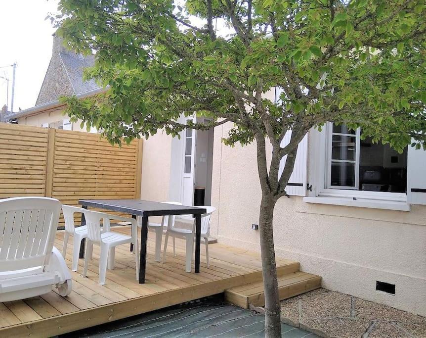 L Embrun Jacuzzi Villa Saint-Malo Exterior foto